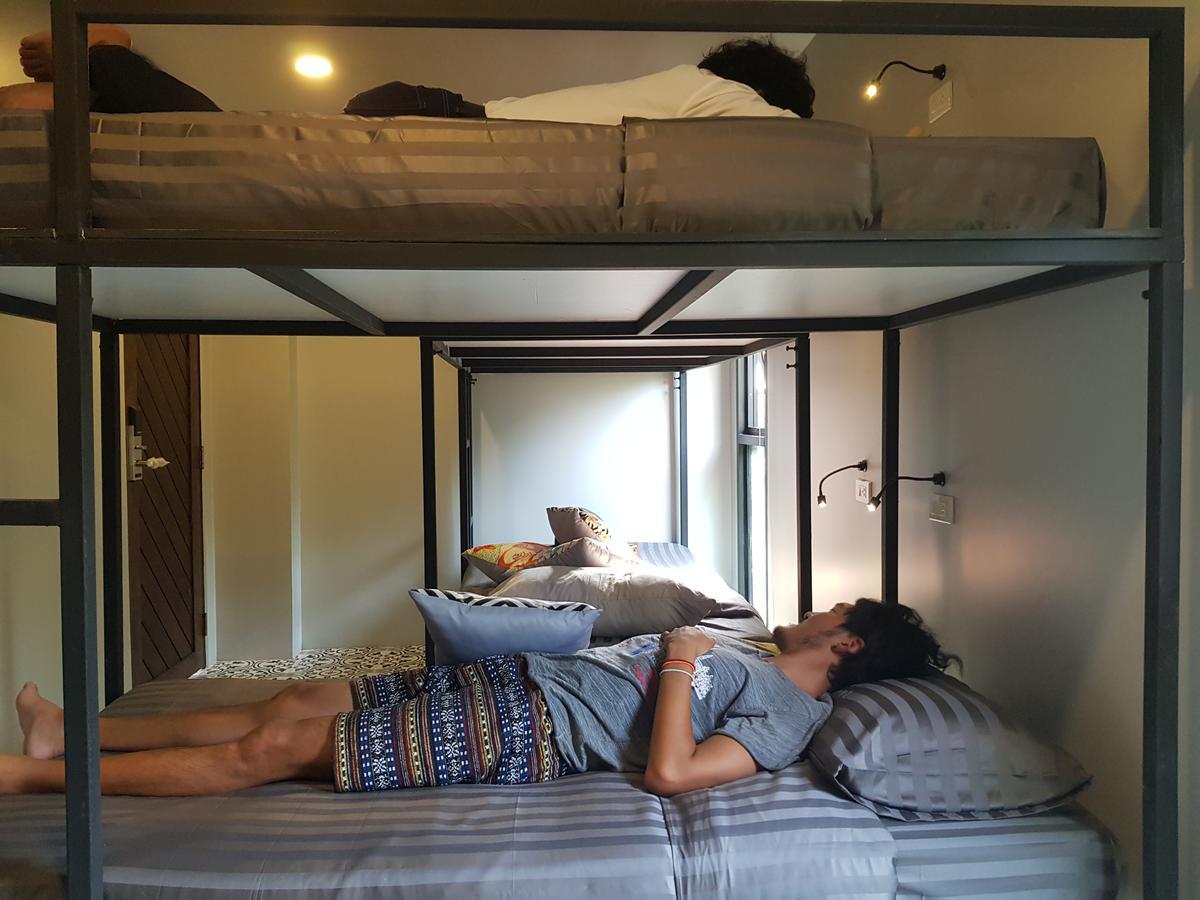 Jn9 Poshtel Otel Pattaya Dış mekan fotoğraf