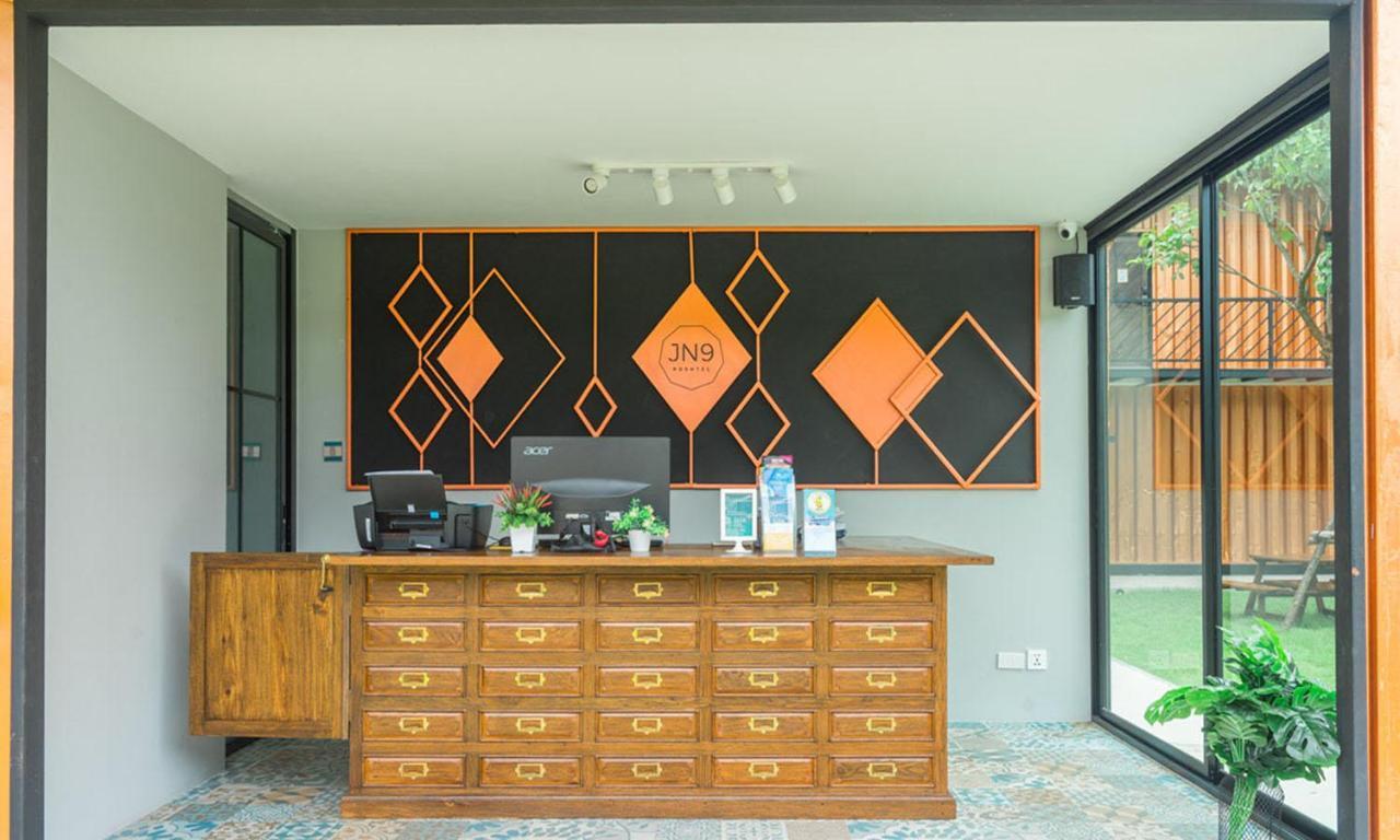 Jn9 Poshtel Otel Pattaya Dış mekan fotoğraf